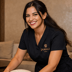 Qualified therapist, relaxing massage Marrakech, minimum 2 years' experience